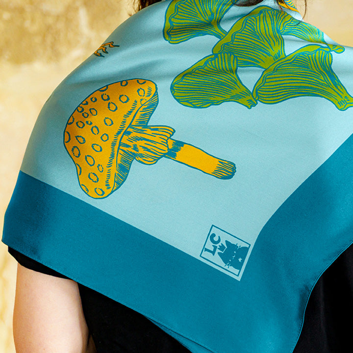 "A Familiar Network" - Scarf